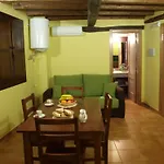 La Estrella De David, Rurales Apartamento
