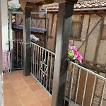 La Estrella De David, Rurales *
