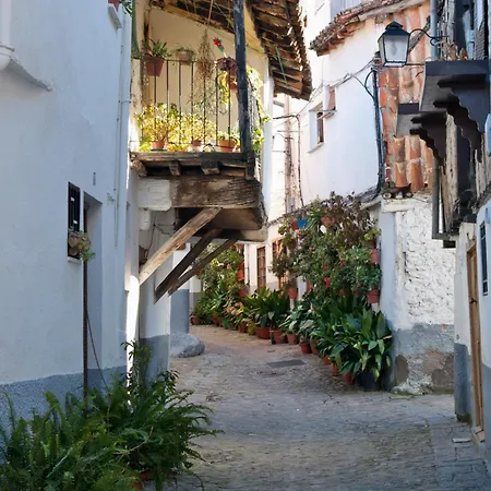 La Estrella De David, Rurales Appartamento