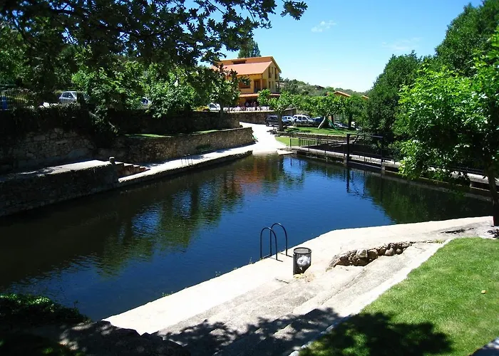 La Estrella De David, Rurales